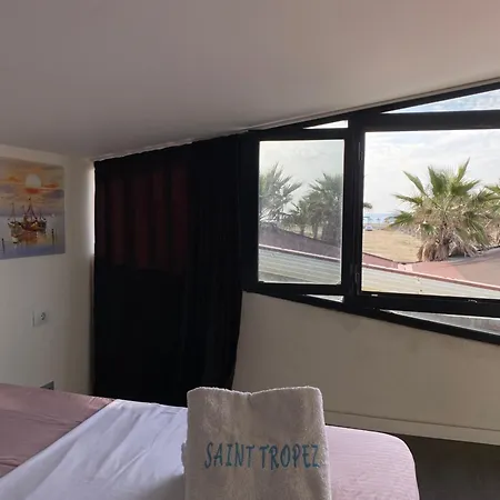 Saint Tropez Durres Bisht Kamez