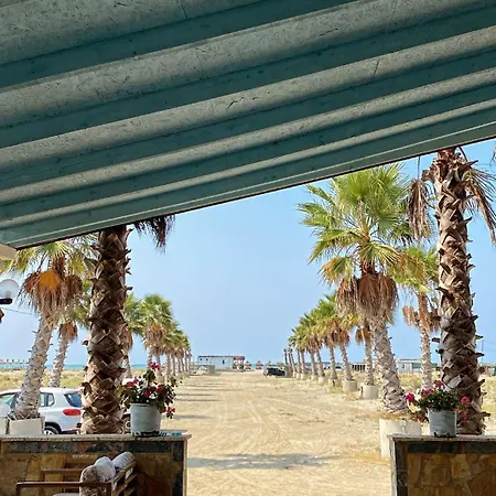 Ξενοδοχείο Saint Tropez Durres