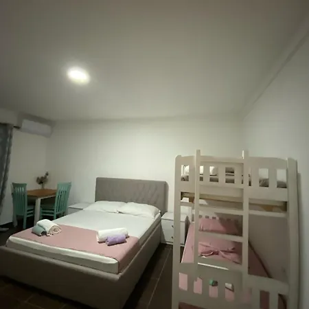 Hotel Saint Tropez Durres Bisht Kamez