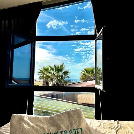 Hotel Saint Tropez Durres Bisht Kamez